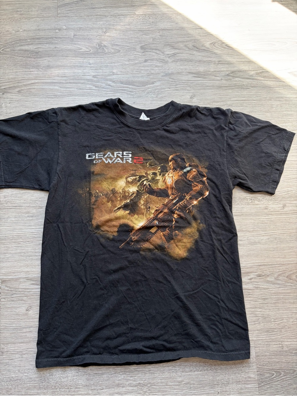 Gears of War 2 shirt